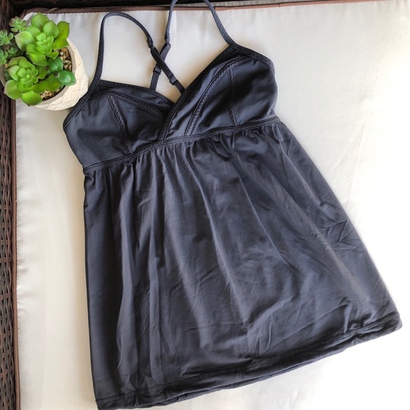 Lululemon Cross-back V-neck Workout Top - Picture 4 of 8